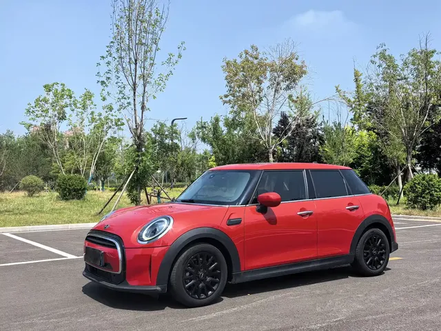MINI MINI 2022 1.5T ONE 5-door PLUS