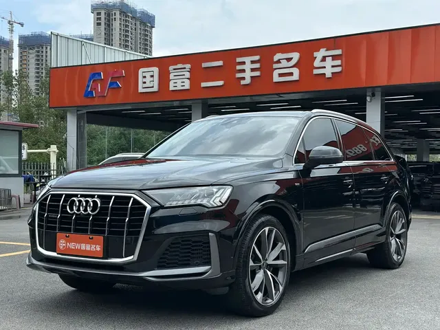 Audi Q7 2022 55 TFSI quattro S line Sport