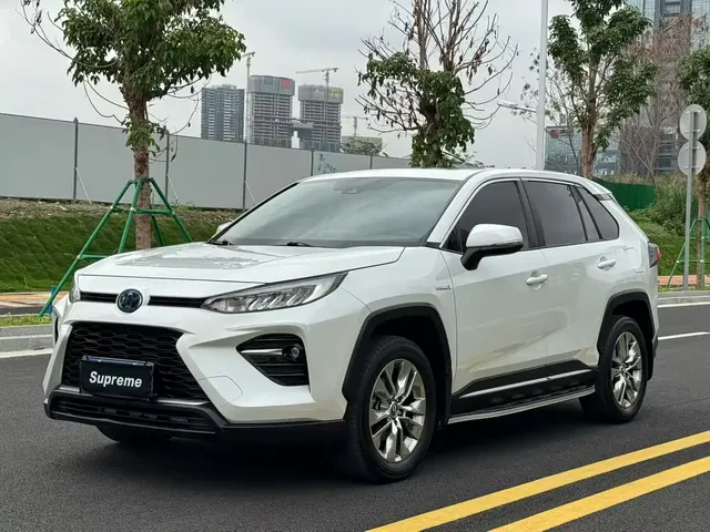 Toyota Wildlander 2020 Dual Engine 2.5L E-CVT FWD Luxury