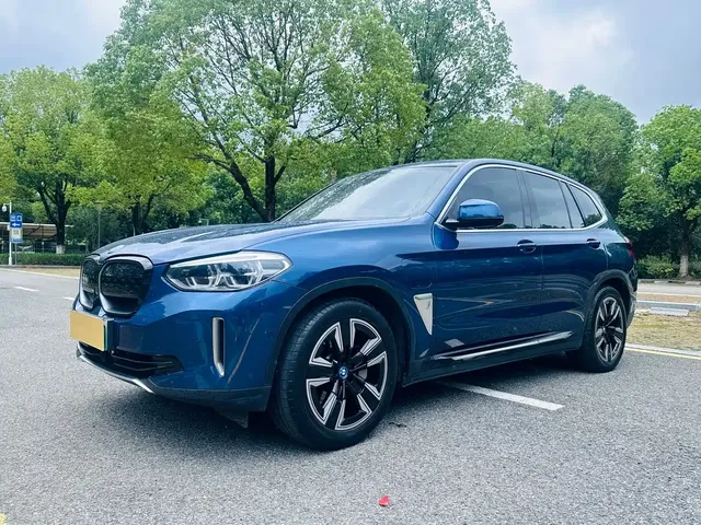 BMW iX3 2021 Facelift Leading