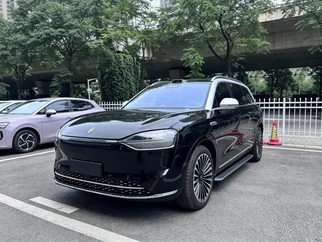 AITO Wenjie AITO M9 2025 Extended Range Ultra 52kWh 6-Seater