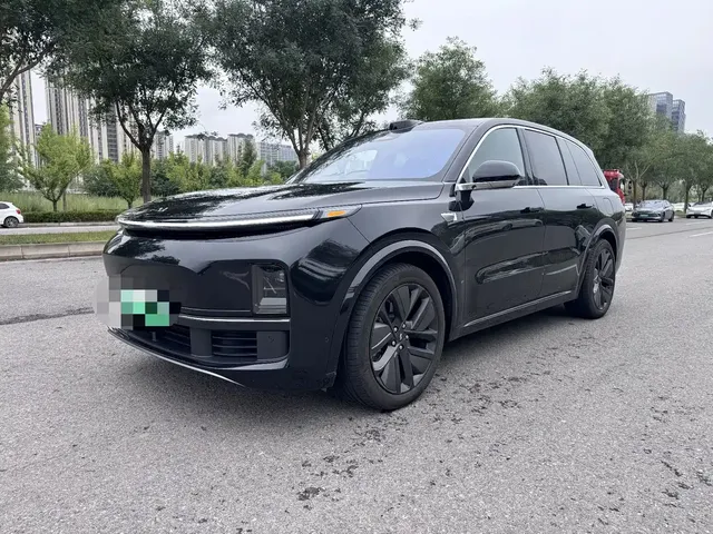 Li Auto Li L8 2024 Model Ultra