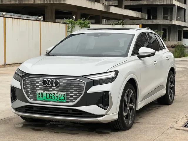 Audi Q4 e-tron 2024 40 e-tron Creation Edition