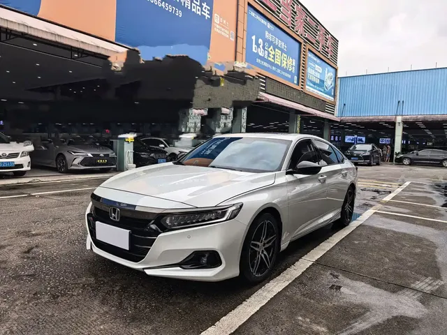 Honda Accord 2022 260TURBO Phantom Night Premium