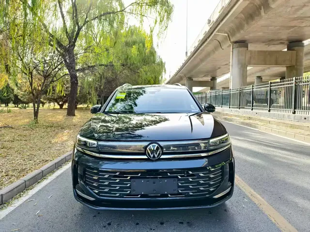 Volkswagen Talagon 2025 Model 450TSI AWD Premium 6-Seater