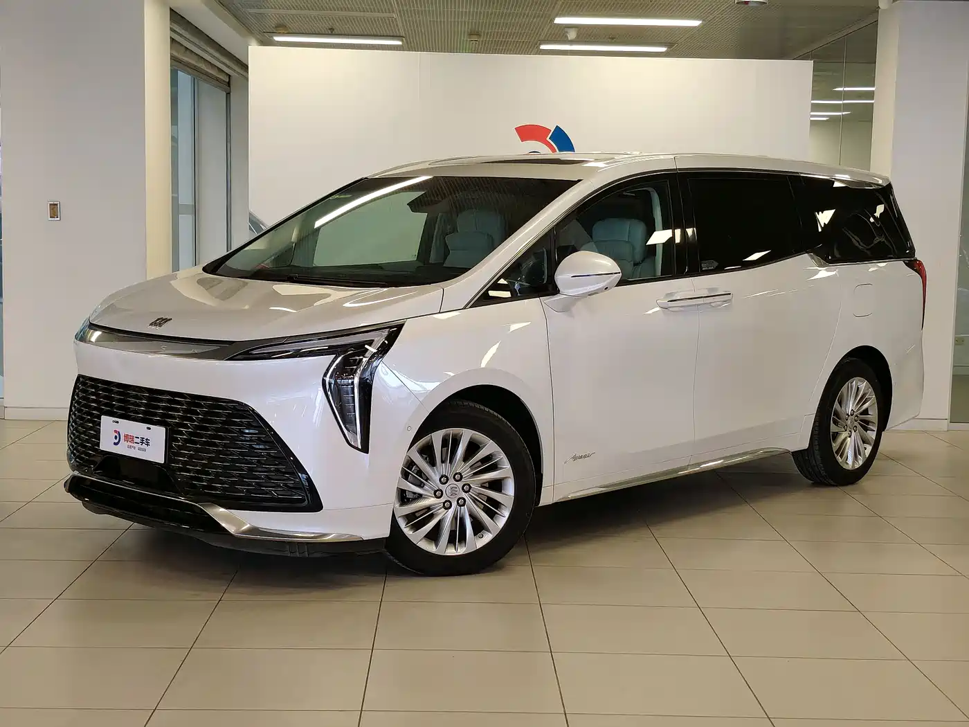 Buick Century 2025 2.0T 6-Seater World Edition
