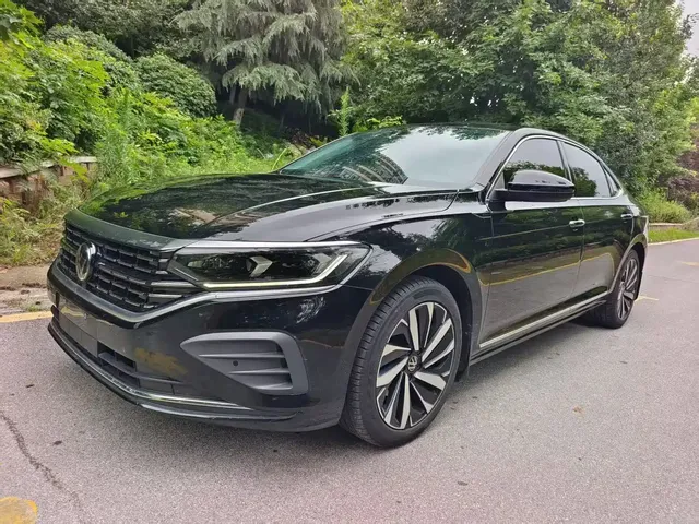 Volkswagen Passat 2024 380TSI Starlight Dragon Soaring Edition