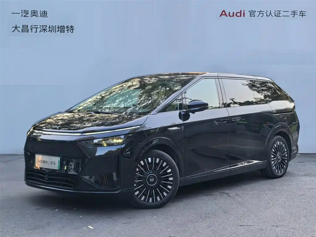 XPeng X9 2025 Extended Range Edition