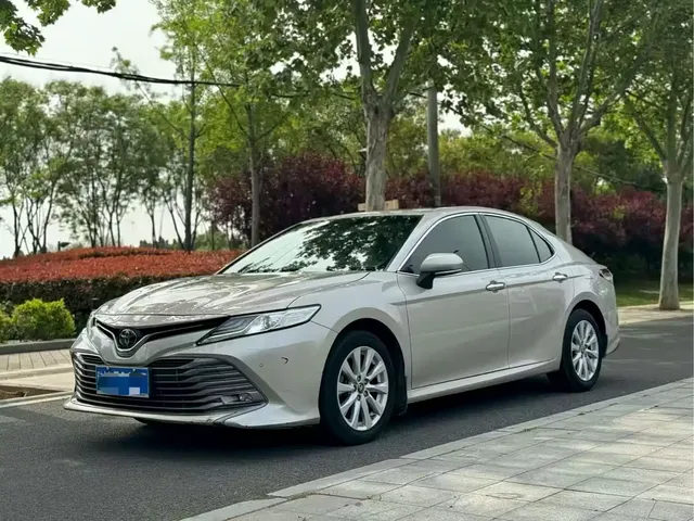 Toyota Camry 2019 2.0G Luxury (China V)