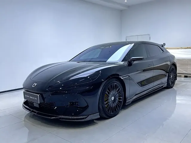 Denza Z9GT 2024 1100 AWD Ultra Edition