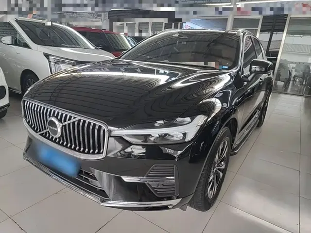 Volvo XC60 2024 B5 AWD Zhiyi Luxury Edition