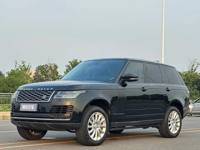 Land Rover Range Rover 2021 3.0 L6 Heritage Edition