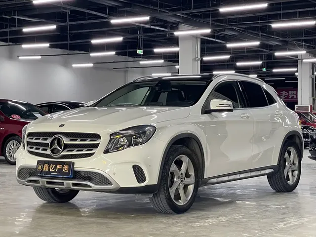Mercedes-Benz GLA 2017 GLA 200 Dynamic