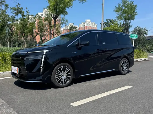 GAC Trumpchi E8 NEV 2024 Model 150km MAX+