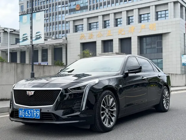 Cadillac CT6 2022 28T Style