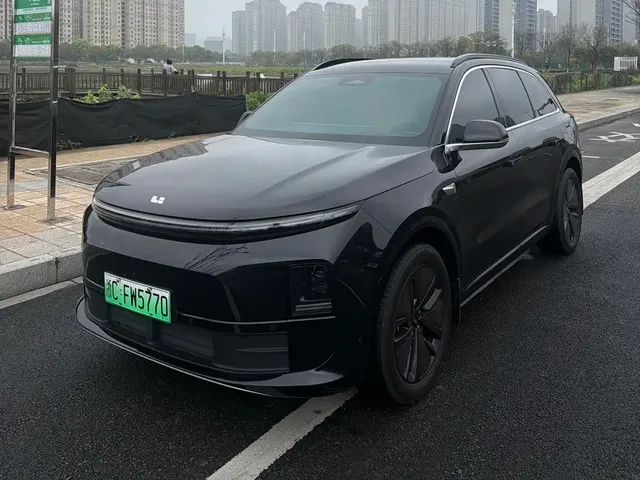 Li Auto L6 2024 Pro