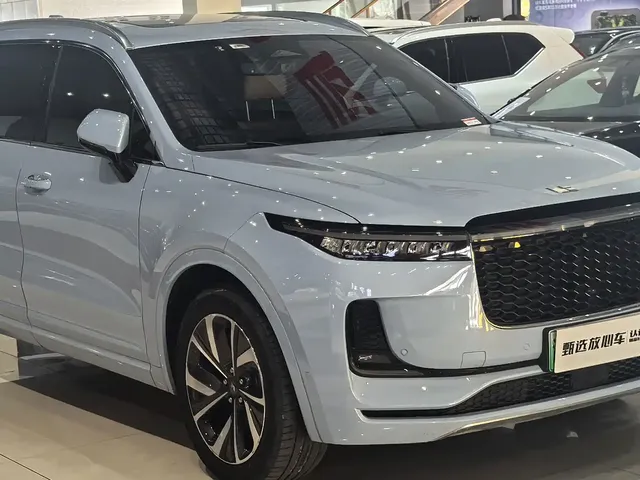 Li Auto Li ONE 2021 Extended Range 6-Seater