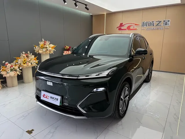 Geely Galaxy Starship 7 EM-i 2025 Model 120km Explorer+ Edition