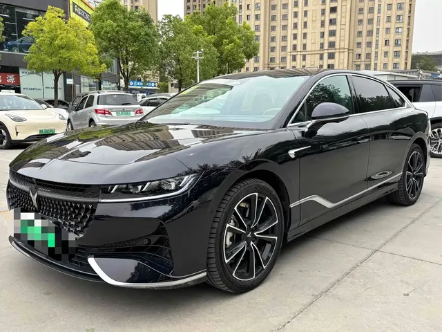 Voyah Auto VOYAH Zhuiguang 2024 PHEV AWD Ultra Long Range Flagship