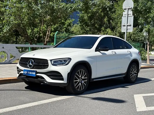 Mercedes-Benz GLC Coupe 2021 GLC 300 4MATIC Coupe SUV