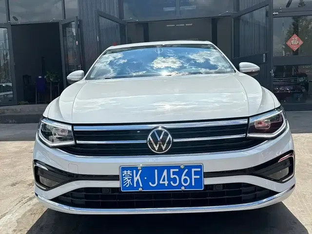Volkswagen Bora 2023 200TSI DSG Smart Edition