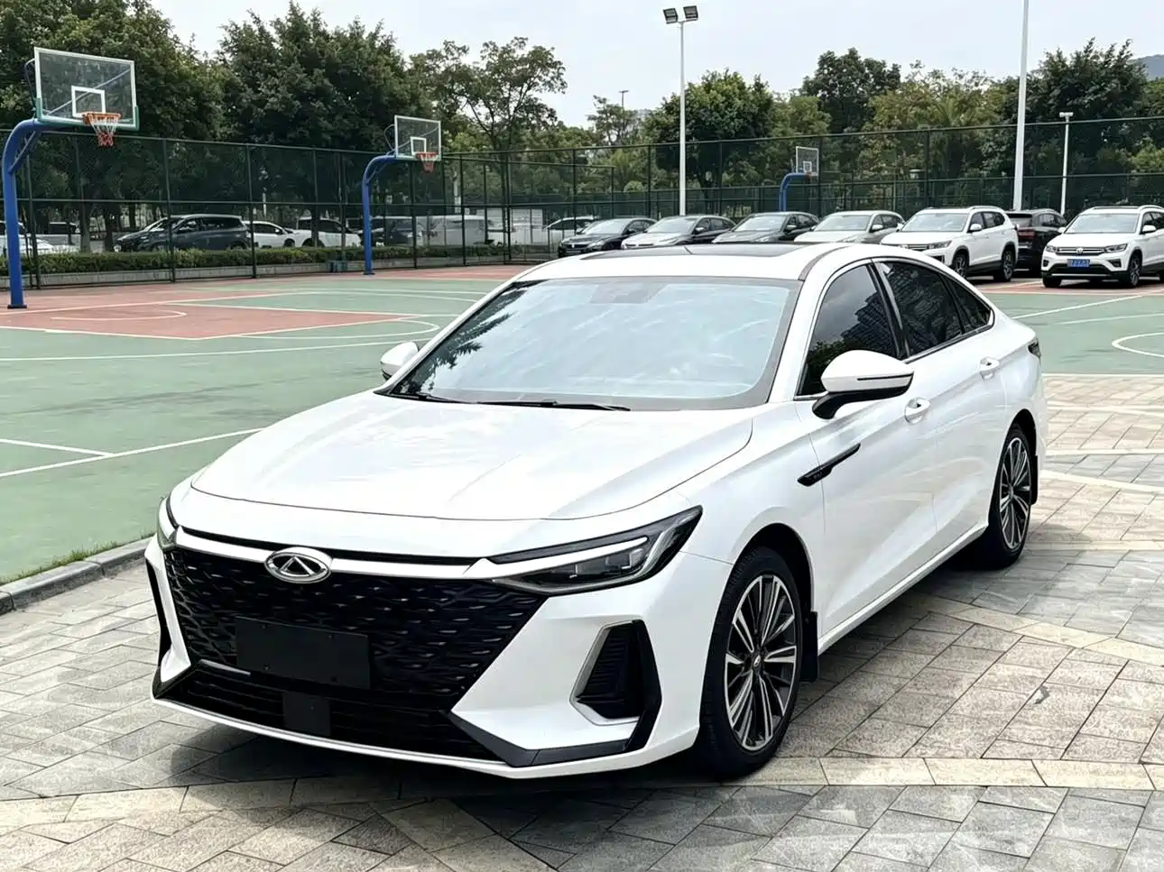 Chery Arrizo 8 2023 1.6T DCT Elegance