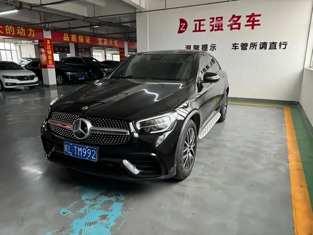 Mercedes-Benz GLC Coupe 2022 GLC 300 4MATIC Coupe SUV