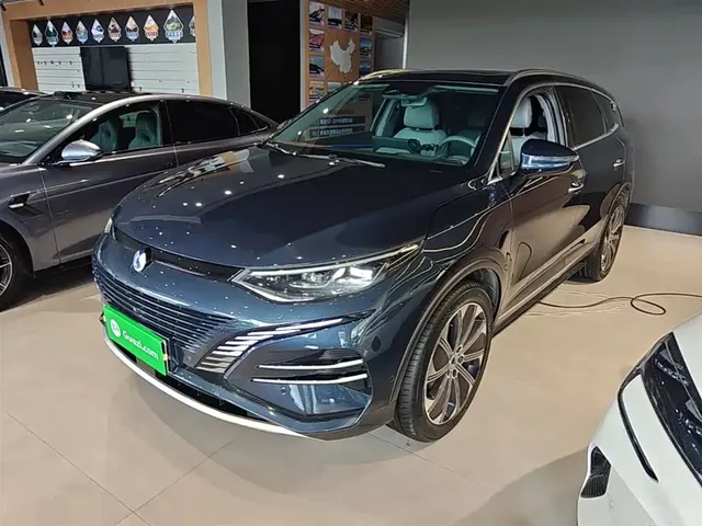 Denza N8 2023 4WD Super Hybrid Flagship 6-seater