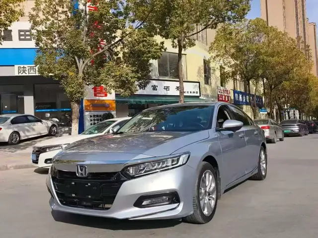 Honda Accord 2018 260TURBO Luxury Edition China VI