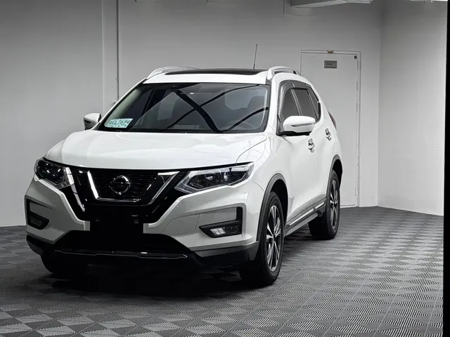 Nissan X-Trail 2017 2.5L CVT Luxury 4WD