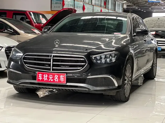 Mercedes-Benz E-Class 2022 E 300 L Fashion