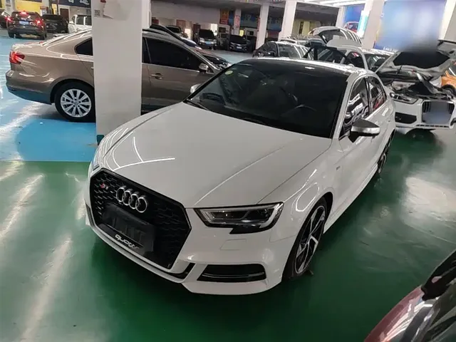 Audi S3 2017 Facelift S3 2.0T Limousine
