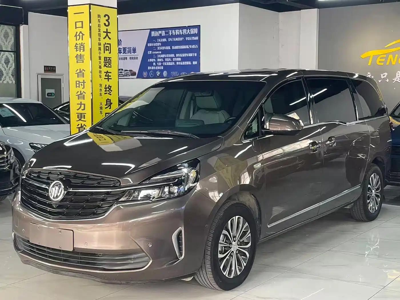 Buick GL8 2022 Land Business Class 652T Prestige