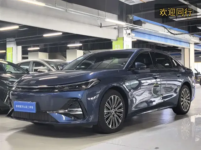 Geely Galaxy A7 2025 EM-i