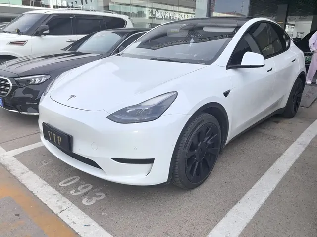 Tesla Model Y 2022 Facelift Rear-Wheel Drive Version