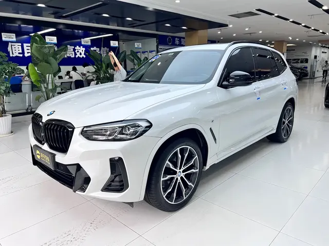 BMW X3 2022 xDrive30i Leading M Night Package