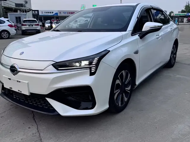 Aion S 2022 Xuan 580 58.8kWh NMC