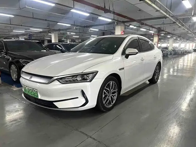 BYD Qin PLUS 2021 EV 500KM Luxury Model