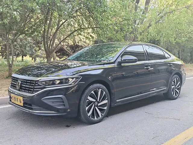 Volkswagen Passat 2025 Outstanding 380TSI Dragon Soaring Edition