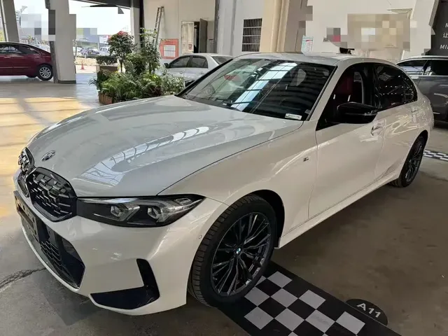 BMW 3 Series 2023 325Li M Sport Black Night Package