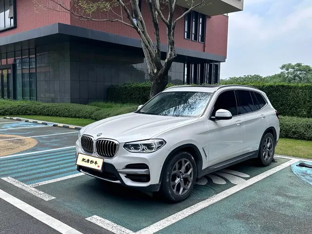 BMW X3 2021 Facelift xDrive28i Luxury Package