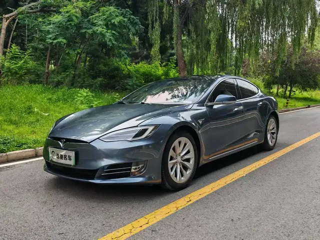 Tesla Model S 2017 Model S 75D Standard Range