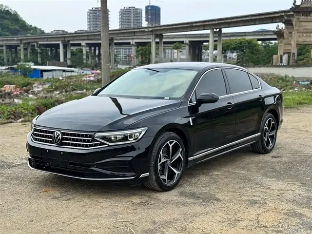 Volkswagen Magotan 2025 Facelift II Public Edition 330TSI DSG Luxury