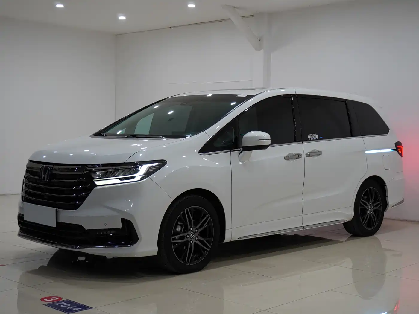 Honda Odyssey 2022 2.0L e:HEV Sharp Supreme Edition