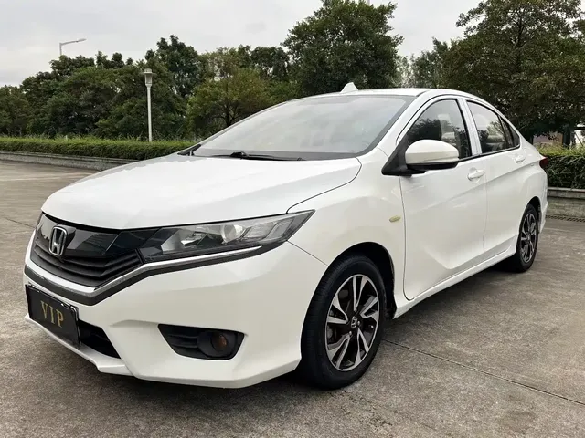 Honda Greiz 2016 1.5L CVT Classic Edition