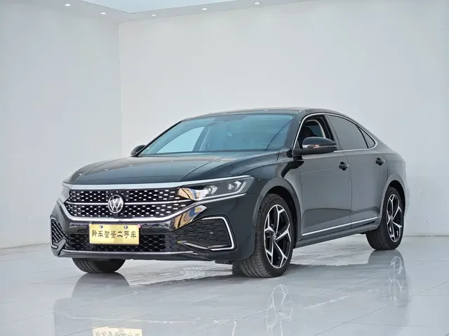 Volkswagen Passat 2024 380TSI Starlight Dragon Soaring Edition