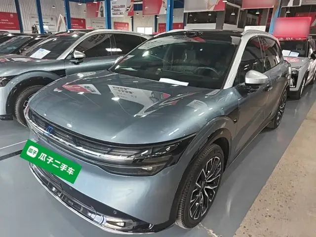 ZEEKR 7X 2025 Model 75kWh RWD Smart Driving Edition