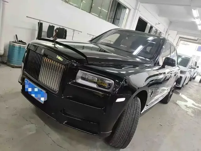 Rolls-Royce Cullinan 2018 4-Seater Version