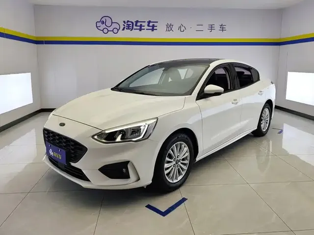 Ford Focus 2020 Sedan EcoBoost 180 Automatic Sharp Trend Type