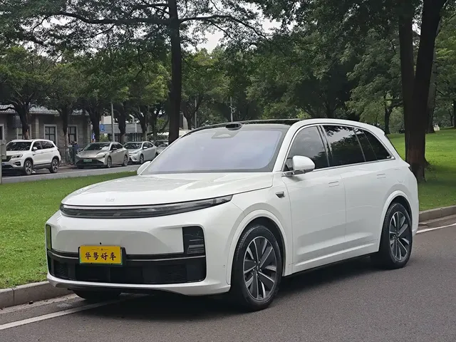 Li Auto L7 2025 Max Smart Renewal Edition